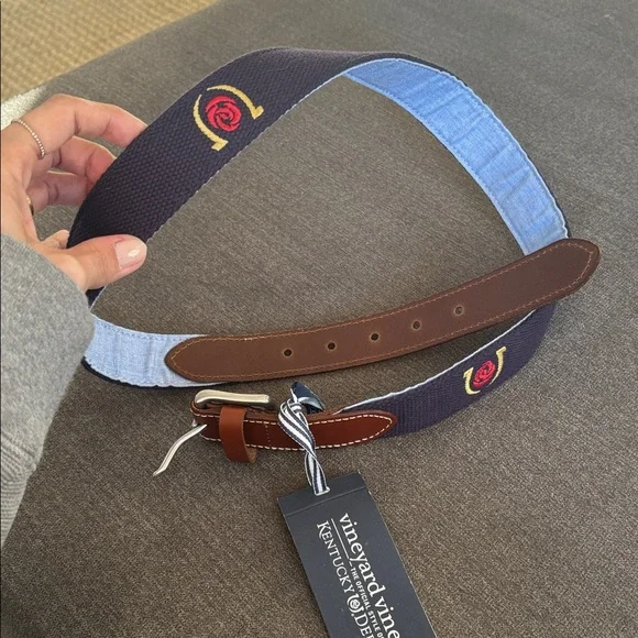 Vineyard vines Kentucky derby navy rose belt men’s 36 - Picture 5 of 7